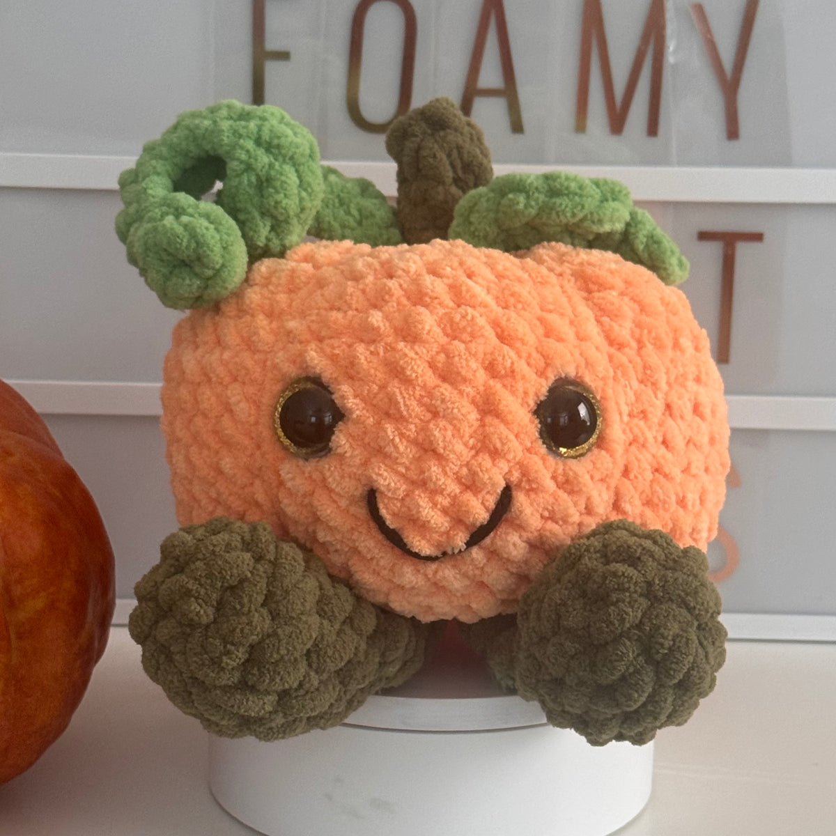 Super Soft Plush Crochet Smiling Pumpkin Stuffed Toy Handmade Fall & Thanksgiving Decor Amigurumi